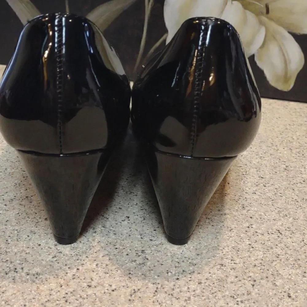 Liz Claiborne like new